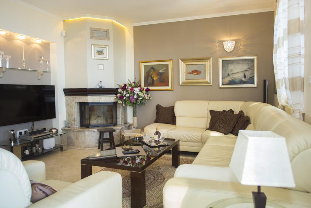 Ulica Pod Kosom Villa